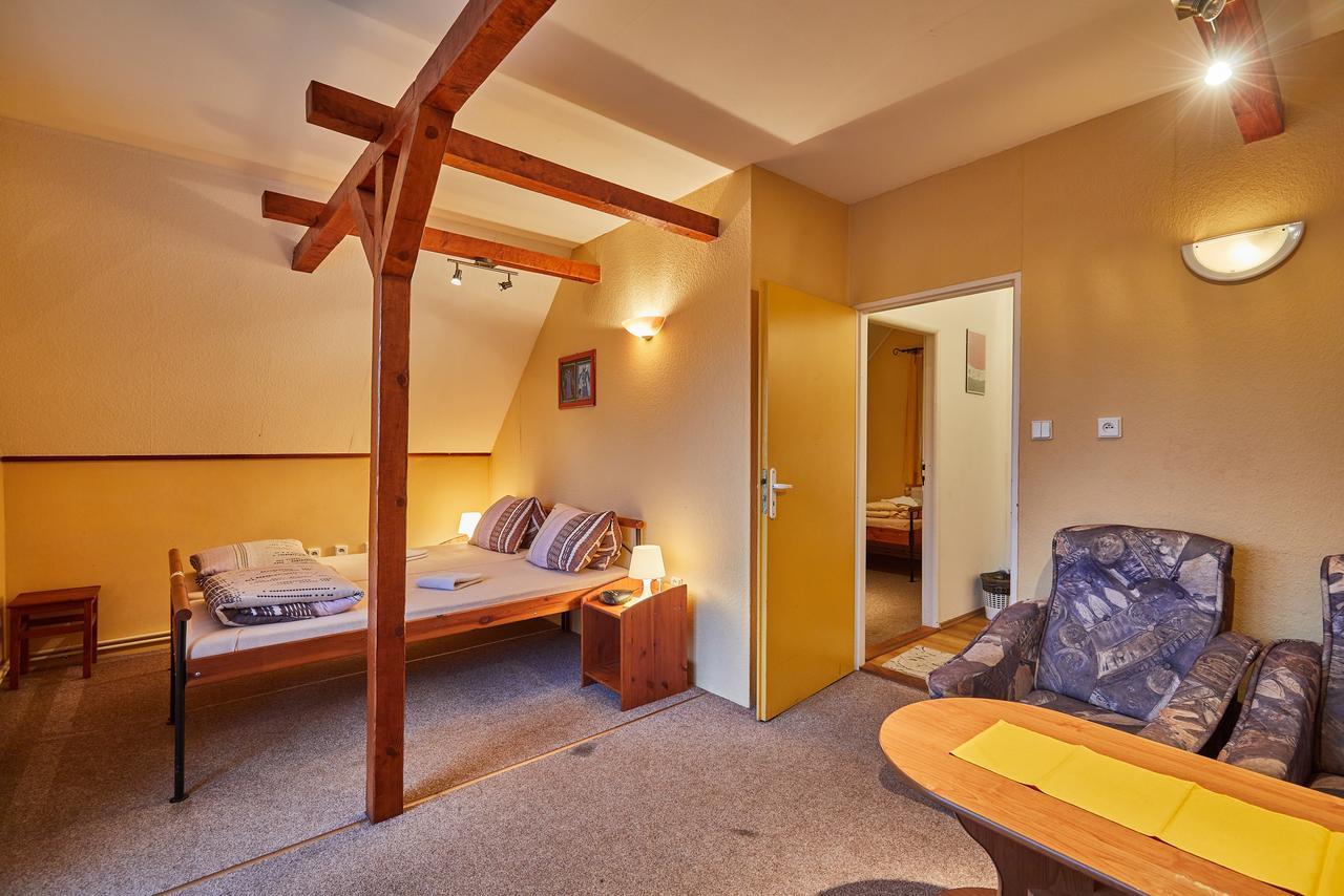 Hotel Camp Dolce Trutnov Exterior foto
